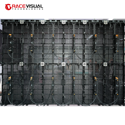 Série TSR – Telas LED Transparentes para Exterior para Eventos Impressionantes, Construídas para Resistir a Alugueres
